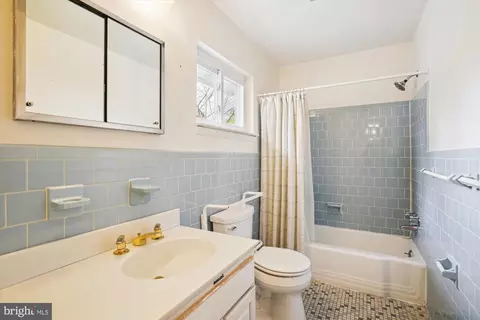 7107 Purdue Pl, Mclean, VA 22101 photo 32