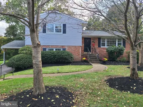 7107 Purdue Pl, Mclean, VA 22101 photo 4