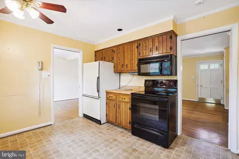 7107 Purdue Pl, Mclean, VA 22101 photo 16