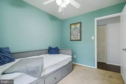 2286 White Cornus Ln, Reston, VA 20191 photo 13