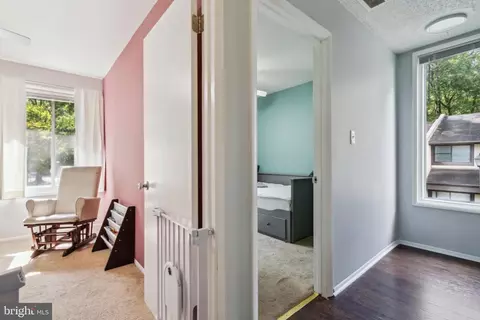 2286 White Cornus Ln, Reston, VA 20191 photo 21