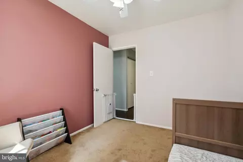 2286 White Cornus Ln, Reston, VA 20191 photo 16