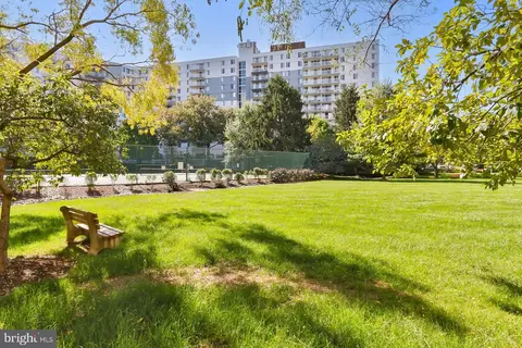 6800 Fleetwood Rd #804, Mclean, VA 22101 photo 44