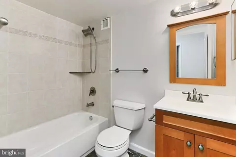 6800 Fleetwood Rd #804, Mclean, VA 22101 photo 30