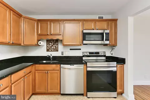 6800 Fleetwood Rd #804, Mclean, VA 22101 photo 11