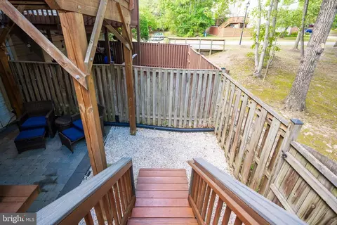 7205 Squirrel Run Ct, Springfield, VA 22152 photo 14