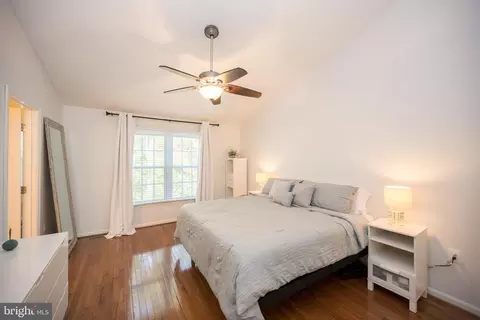 7205 Squirrel Run Ct, Springfield, VA 22152 photo 18