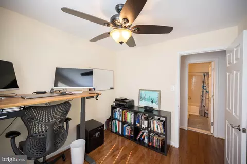 7205 Squirrel Run Ct, Springfield, VA 22152 photo 23