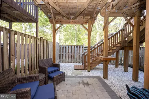 7205 Squirrel Run Ct, Springfield, VA 22152 photo 27