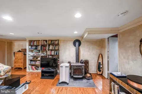 2363 Old Trail Dr, Reston, VA 20191 photo 9