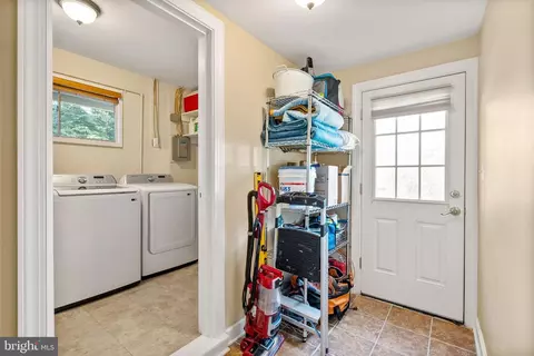 7312 Inzer St, Springfield, VA 22151 photo 40
