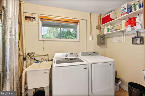 7312 Inzer St, Springfield, VA 22151 photo 41