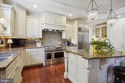 1585 Maddux Ln, Mclean, VA 22101 photo 12