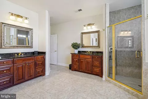 1585 Maddux Ln, Mclean, VA 22101 photo 24
