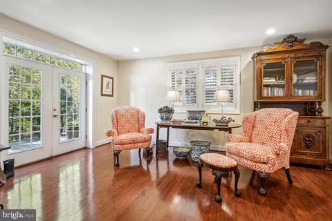 1585 Maddux Ln, Mclean, VA 22101 photo 43