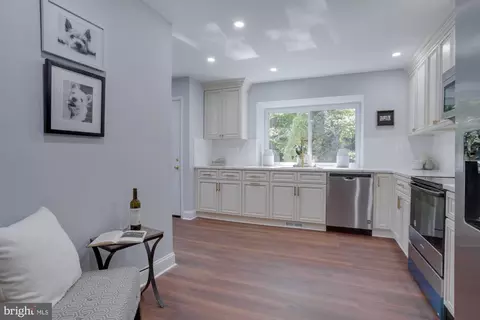 2392 Generation Dr, Reston, VA 20191 photo 6