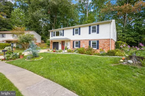 6621 Sandover Ct, Springfield, VA 22152 photo 2