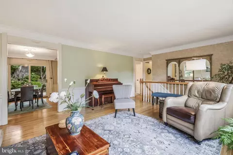 6621 Sandover Ct, Springfield, VA 22152 photo 10