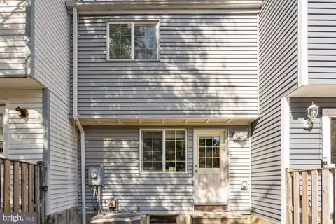 8335 Brookvale Ct, Springfield, VA 22153 photo 23