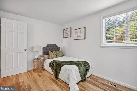 8335 Brookvale Ct, Springfield, VA 22153 photo 18