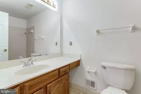 7012 Braddock Mews Pl, Springfield, VA 22151 photo 58