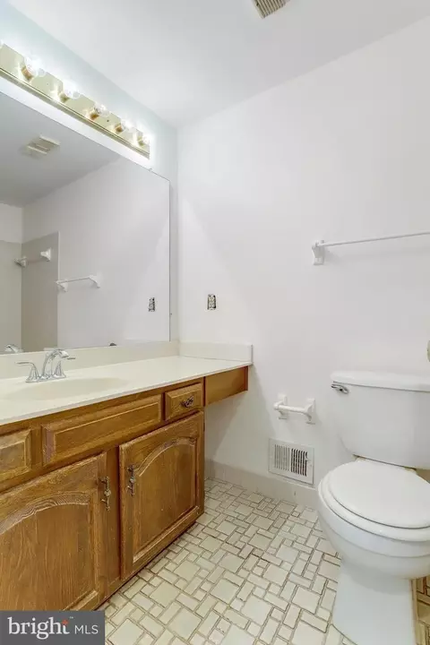 7012 Braddock Mews Pl, Springfield, VA 22151 photo 56
