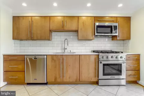 7012 Braddock Mews Pl, Springfield, VA 22151 photo 26
