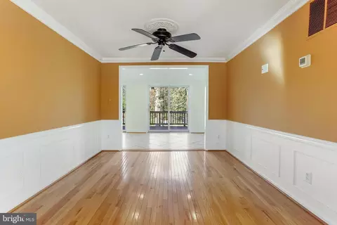 7012 Braddock Mews Pl, Springfield, VA 22151 photo 15