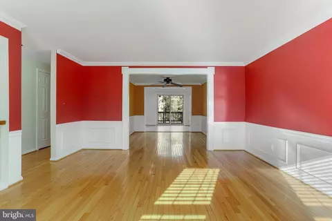 7012 Braddock Mews Pl, Springfield, VA 22151 photo 13