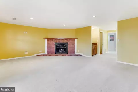 7012 Braddock Mews Pl, Springfield, VA 22151 photo 59