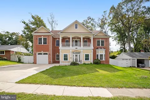7304 Floyd Ave, Springfield, VA 22150