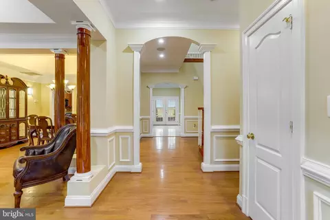 7304 Floyd Ave, Springfield, VA 22150 photo 9