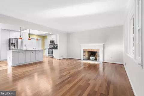 6437 Tucker Ave, Mclean, VA 22101 photo 5
