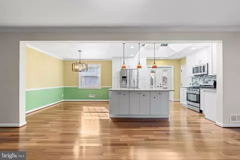 6437 Tucker Ave, Mclean, VA 22101 photo 9