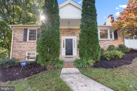 6437 Tucker Ave, Mclean, VA 22101 photo 2