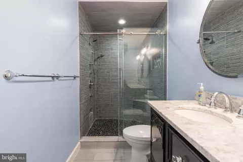 6437 Tucker Ave, Mclean, VA 22101 photo 22