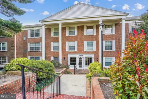 7621 Tremayne Pl #103, Mclean, VA 22102