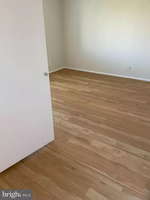 8360 Greensboro Dr #619, Mclean, VA 22102 photo 6