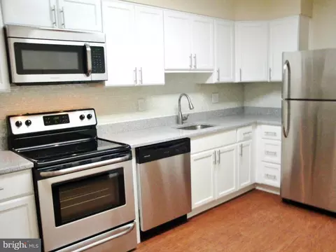 8360 Greensboro Dr #619, Mclean, VA 22102 photo 25