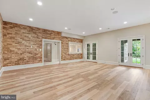 Other - 6622 Malta Ln, Mclean, VA 22101 photo 8 of 11