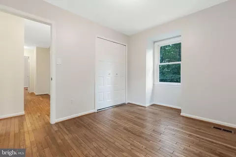 8611 Nanlee Dr, Springfield, VA 22152 photo 18