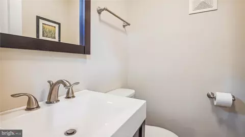 6219 Park Rd, Mclean, VA 22101 photo 19