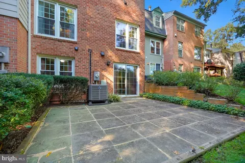 2177 Pond View Ct, Reston, VA 20191 photo 41