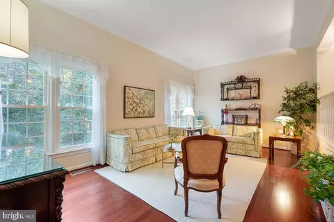 2177 Pond View Ct, Reston, VA 20191 photo 17