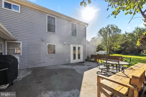 7319 Beverly Park Dr, Springfield, VA 22150 photo 37