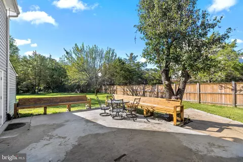 7319 Beverly Park Dr, Springfield, VA 22150 photo 40