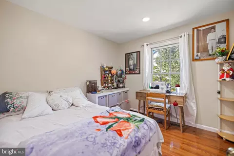 7319 Beverly Park Dr, Springfield, VA 22150 photo 22