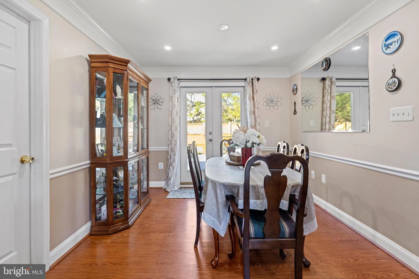 7319 Beverly Park Dr, Springfield, VA 22150 photo 13