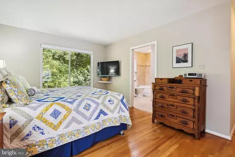 11009 Ring Rd, Reston, VA 20190 photo 18