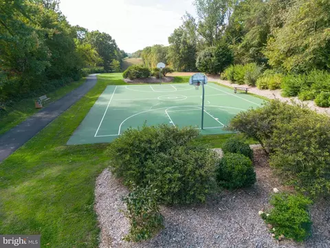 11009 Ring Rd, Reston, VA 20190 photo 47